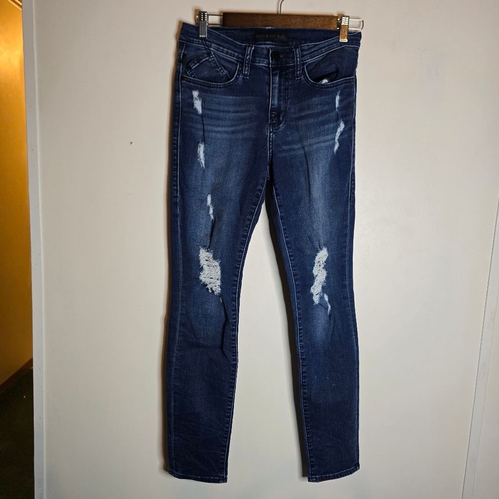 Rock & Republic Skinny Distressed Skinny Jeans Size 6